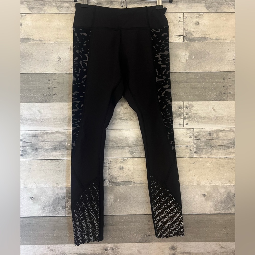 LULULEMON Cropped Leggings